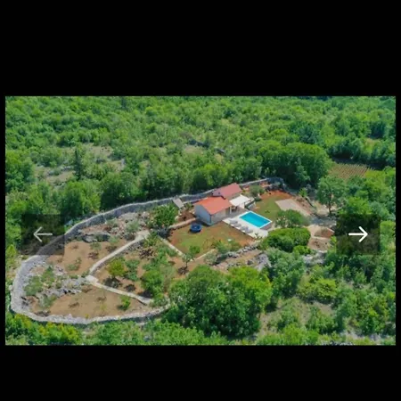 Villa Josip *