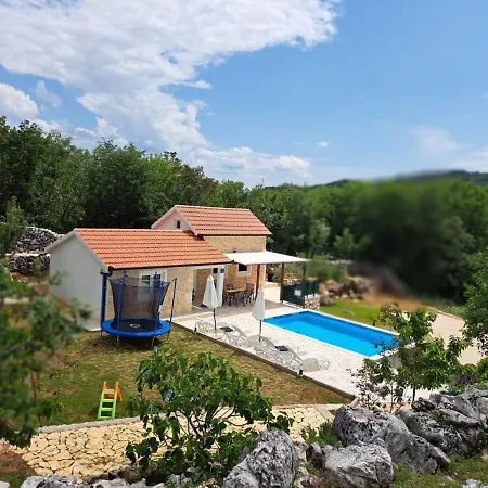 Villa Josip *